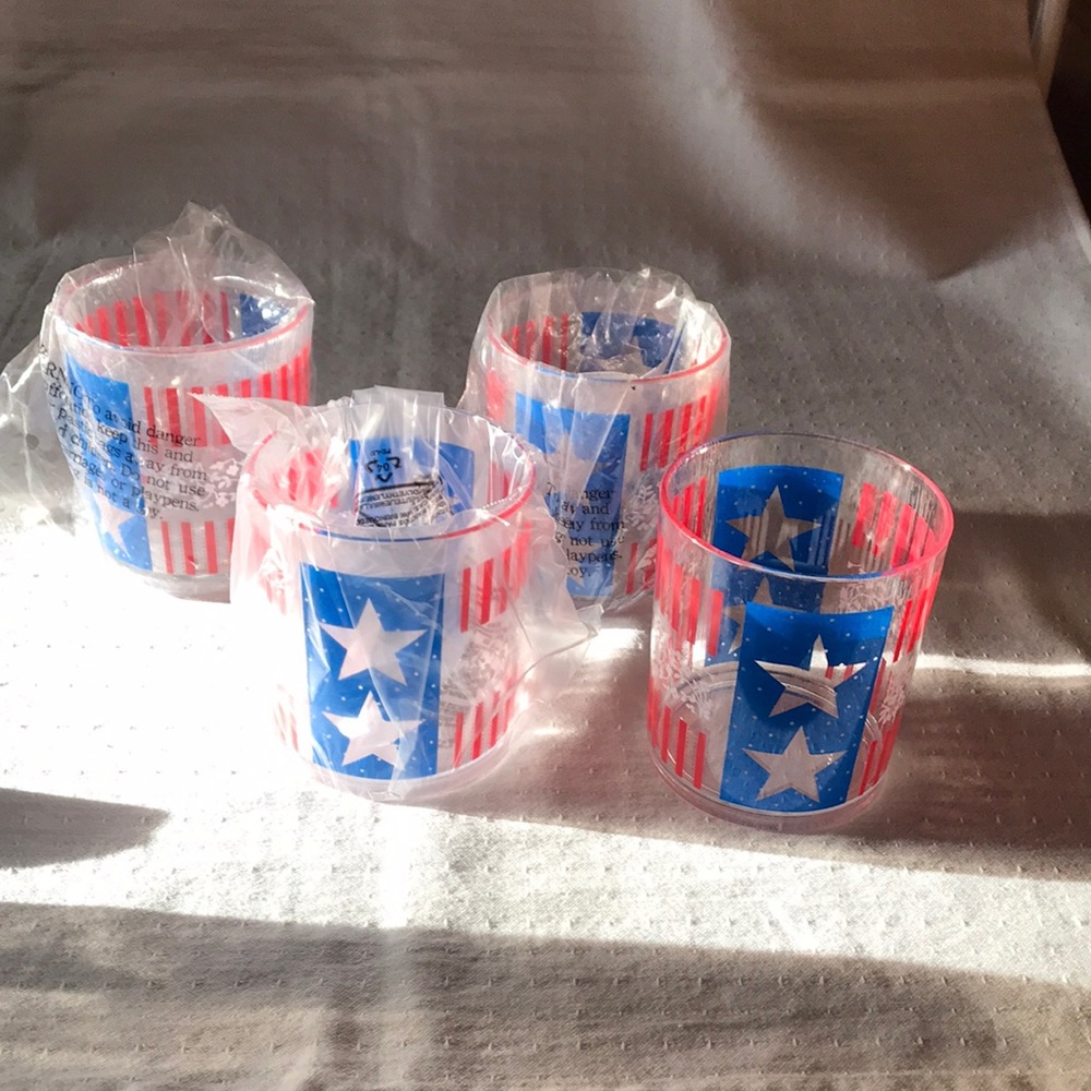 Avon Star Spangled Acrylic Tumblers Set of 4 New no box